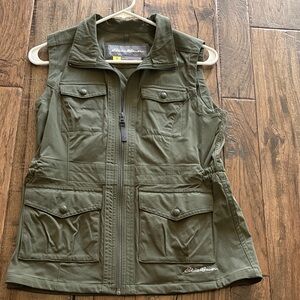 Eddie Bauer Olive Green Sleeveless Vest